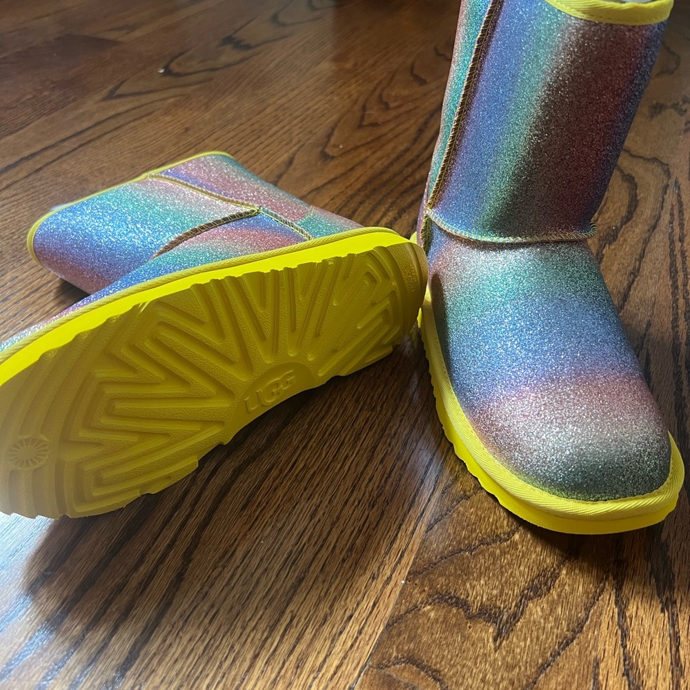 UGG Classic II Glitter Rainbow Boots with Yellow Sole Big Kids 5